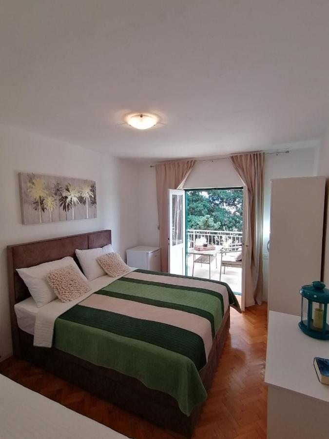 Apartment Borovi With Terrace And Parking Podaca Exterior photo