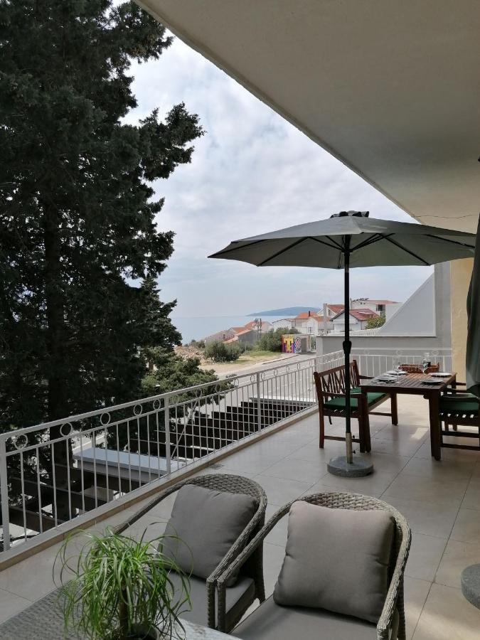 Apartment Borovi With Terrace And Parking Podaca Exterior photo